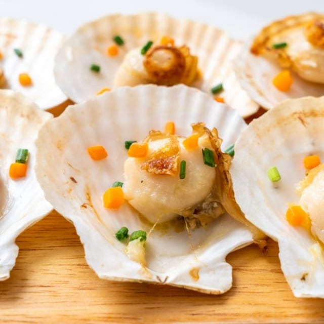 Scallops (7oz).
